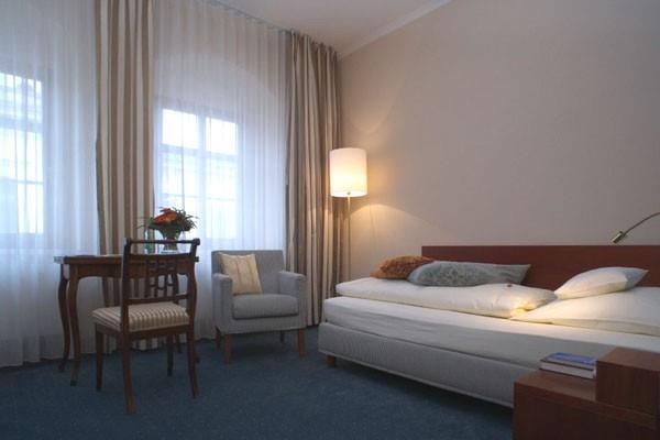 Hotel Martha Drezda Szoba fotó